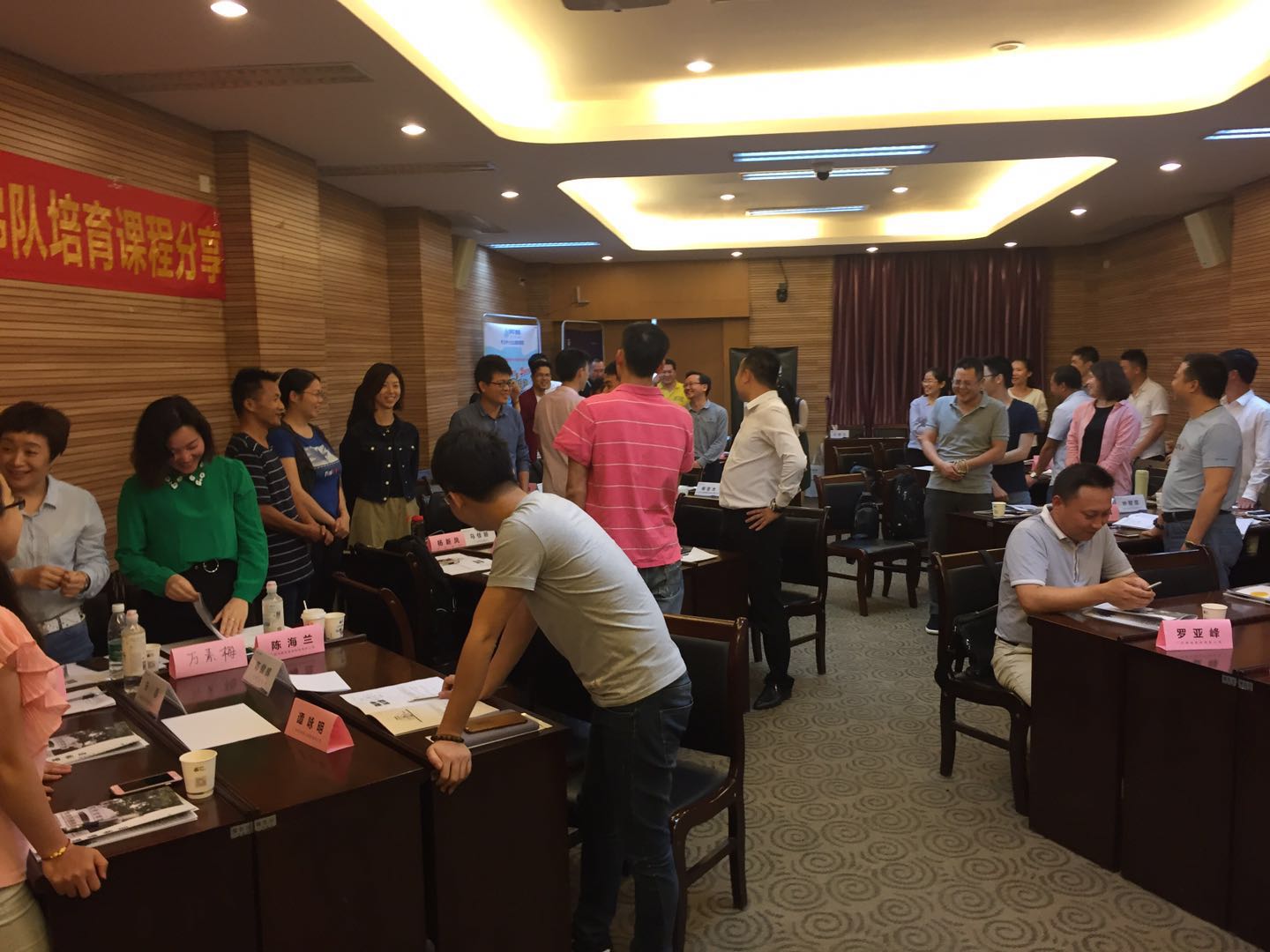 1525233073418398.jpg 1525233073418398.jpg