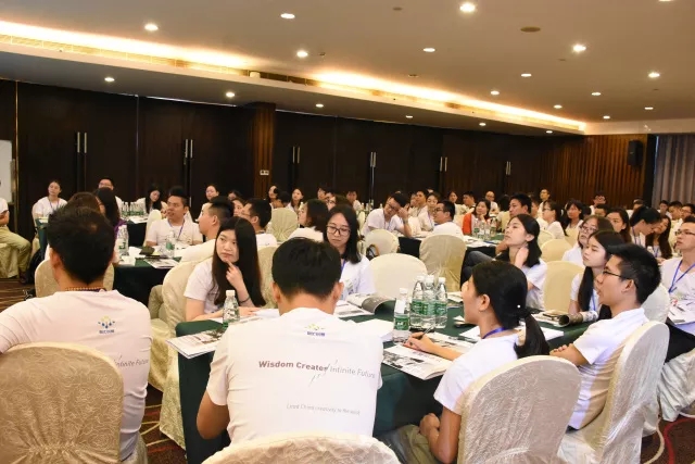 1530253760333840.jpg 640.webp (3).jpg