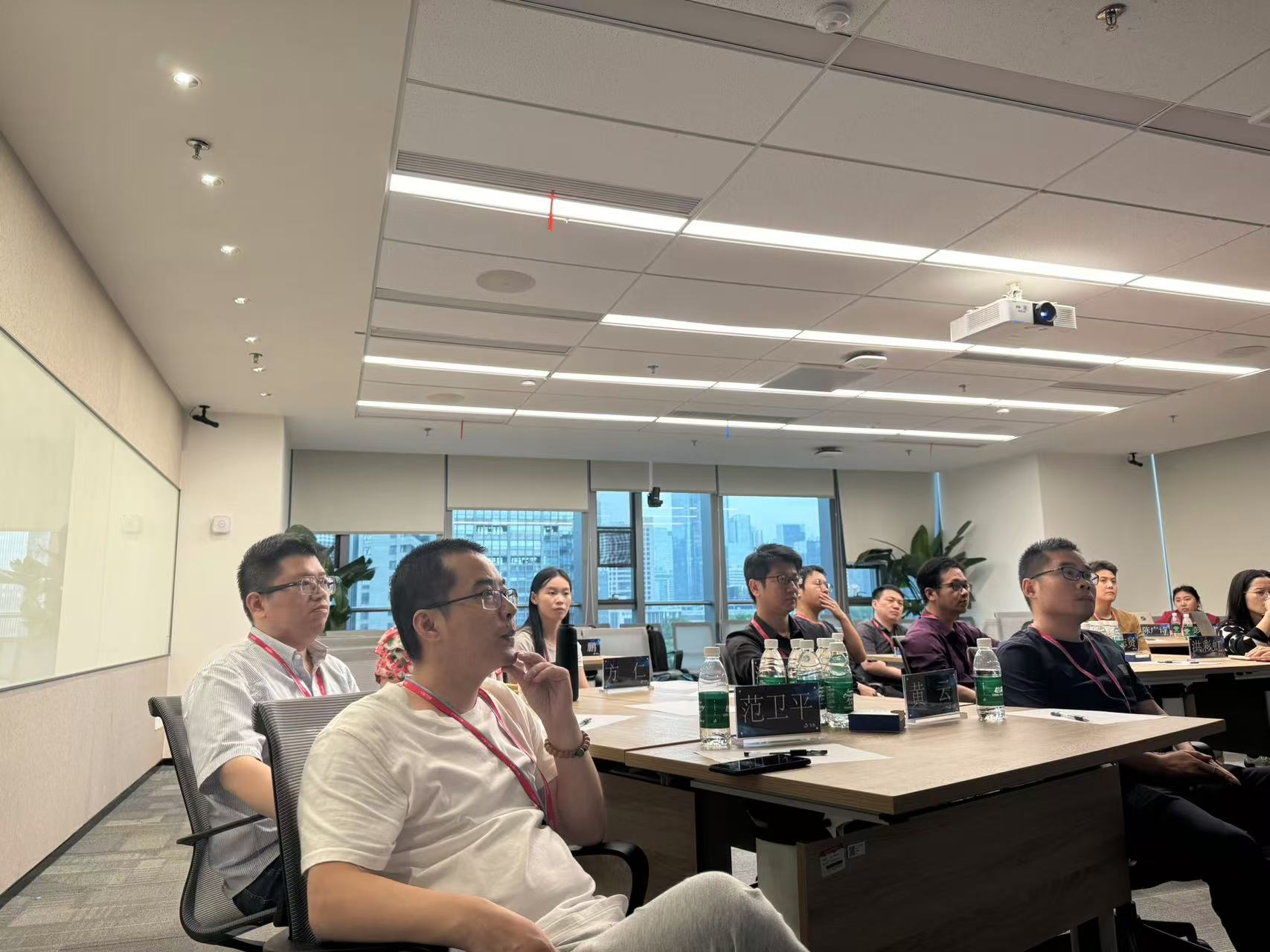 1730701250970319.jpg 6.字节跳动(参观者会场记录及讨论图).jpg